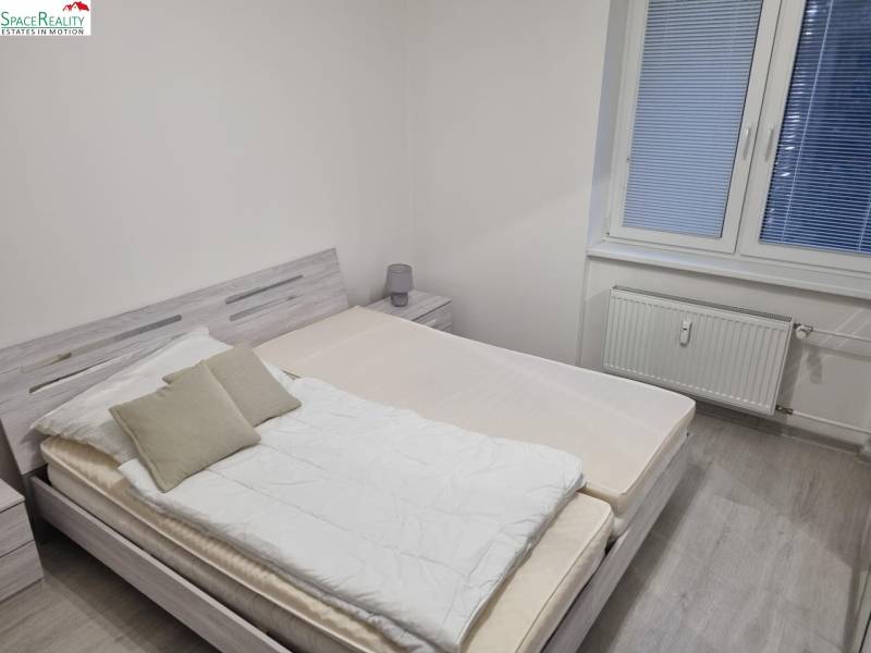 Rent One bedroom apartment, One bedroom apartment, Ostredková, Bratisl