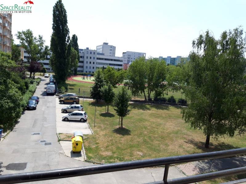Rent One bedroom apartment, One bedroom apartment, Ostredková, Bratisl