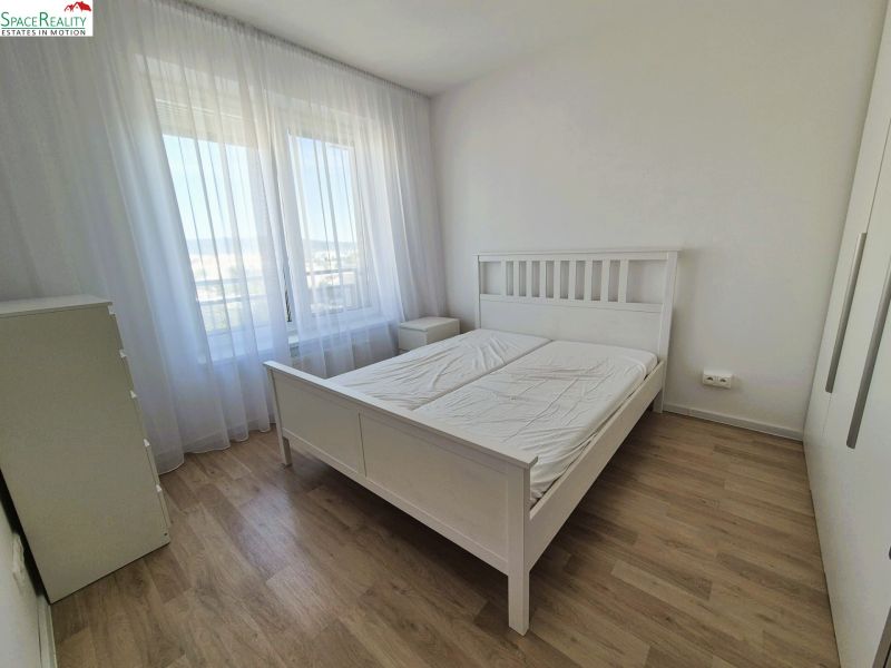 Rent One bedroom apartment, One bedroom apartment, Galvaniho, Bratisla