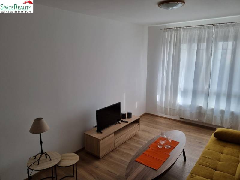 Rent One bedroom apartment, One bedroom apartment, Školská, Bratislava