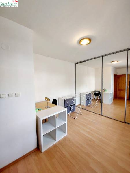 Rent Two bedroom apartment, Two bedroom apartment, Červenova, Bratisla