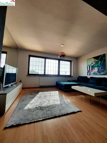 Rent Two bedroom apartment, Two bedroom apartment, Červenova, Bratisla