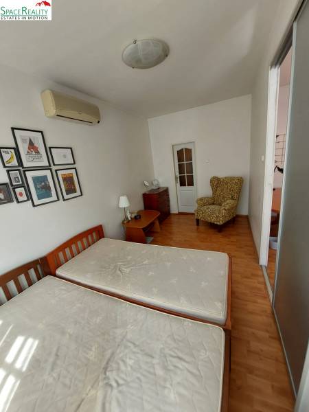 Rent One bedroom apartment, One bedroom apartment, Cintorínska, Bratis