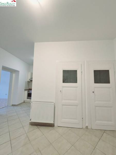 Rent Two bedroom apartment, Two bedroom apartment, Tobrucká, Bratislav