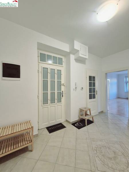 Rent Two bedroom apartment, Two bedroom apartment, Tobrucká, Bratislav