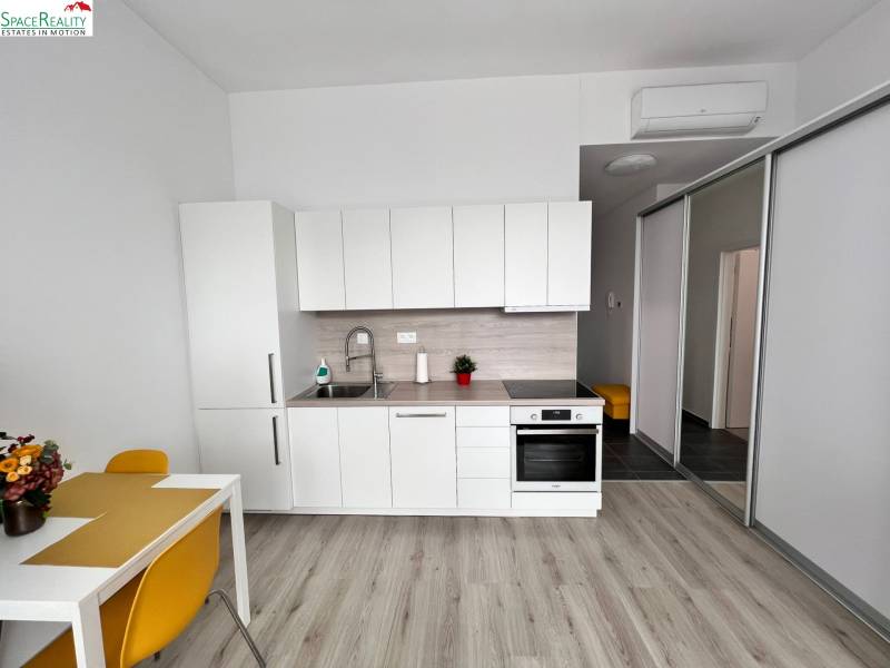 Rent Single studio, Single studio, Jarabinková, Bratislava - Ružinov, 