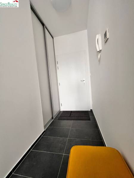 Rent Single studio, Single studio, Jarabinková, Bratislava - Ružinov, 