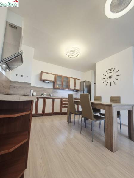 Rent One bedroom apartment, One bedroom apartment, Fialová, Bratislava