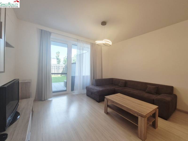 Rent One bedroom apartment, One bedroom apartment, Fialová, Bratislava