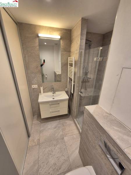 Rent One bedroom apartment, One bedroom apartment, Dunajská, Bratislav