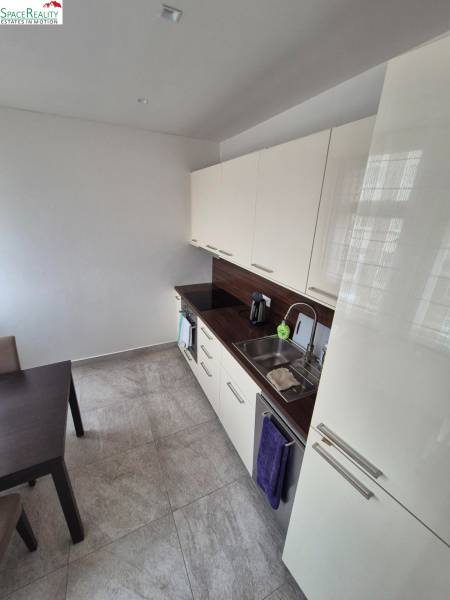 Rent One bedroom apartment, One bedroom apartment, Dunajská, Bratislav