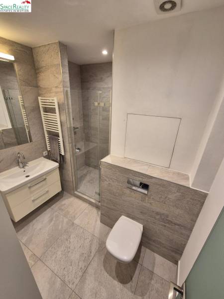 Rent One bedroom apartment, One bedroom apartment, Dunajská, Bratislav