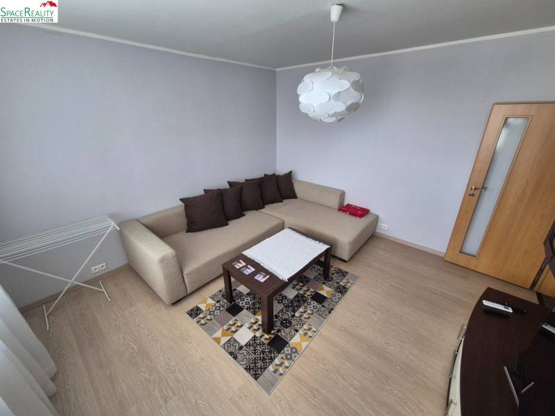 Rent Two bedroom apartment, Two bedroom apartment, Hrobákova, Bratisla