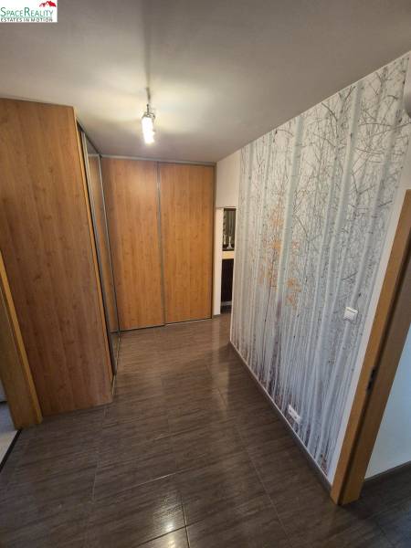 Rent Two bedroom apartment, Two bedroom apartment, Hrobákova, Bratisla