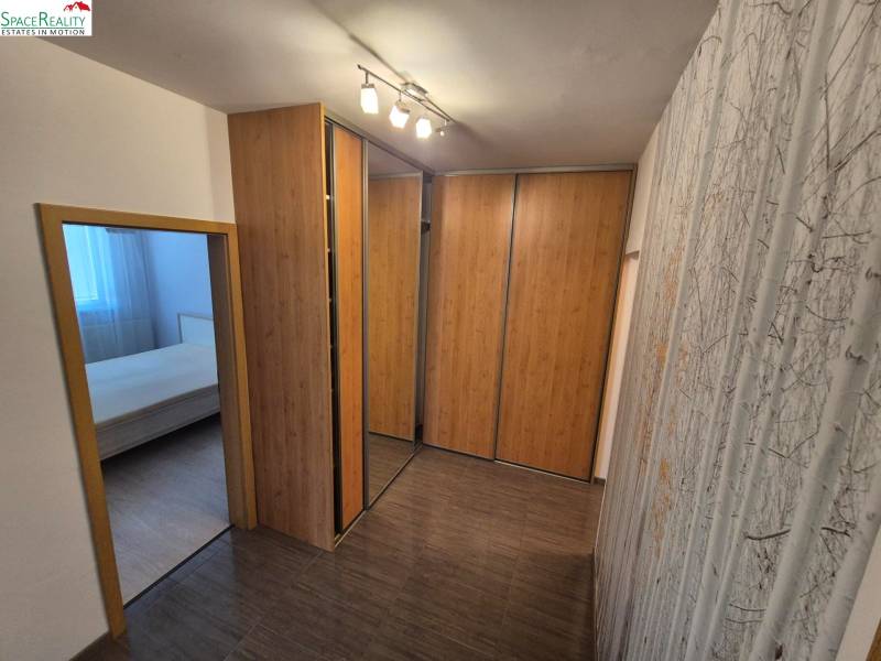 Rent Two bedroom apartment, Two bedroom apartment, Hrobákova, Bratisla