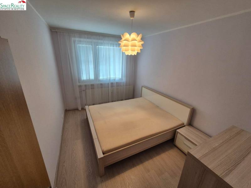 Rent Two bedroom apartment, Two bedroom apartment, Hrobákova, Bratisla