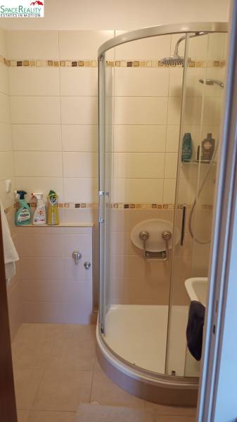 Sale Three bedroom apartment, Three bedroom apartment, Fedákova, Brati