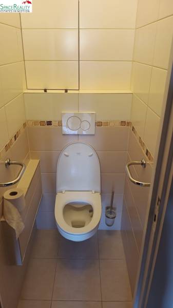 Sale Three bedroom apartment, Three bedroom apartment, Fedákova, Brati