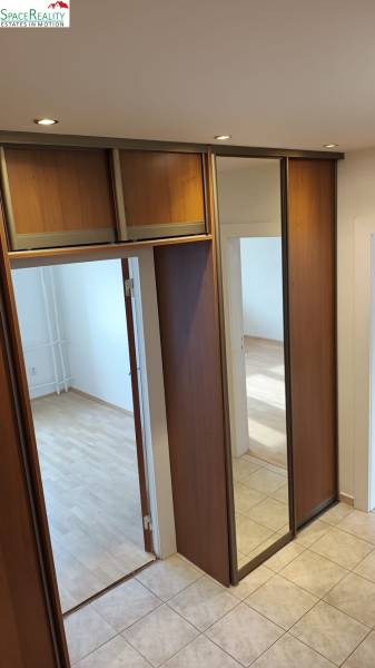 Sale Three bedroom apartment, Three bedroom apartment, Fedákova, Brati