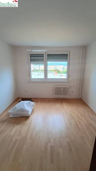 Sale Three bedroom apartment, Three bedroom apartment, Fedákova, Brati