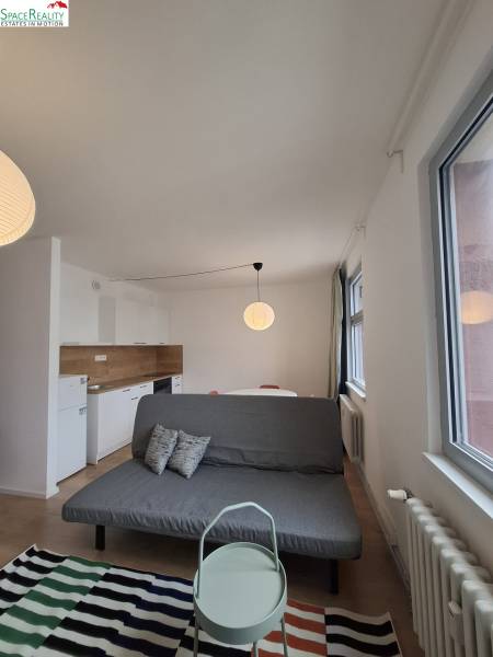Rent Single studio, Single studio, Fazuľová, Bratislava - Staré Mesto,