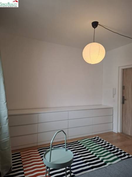 Rent Single studio, Single studio, Fazuľová, Bratislava - Staré Mesto,