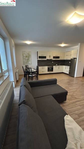 Rent Two bedroom apartment, Two bedroom apartment, Mosonmagyaróvár, Hu