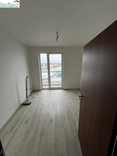 Rent Three bedroom apartment, Three bedroom apartment, Ovocná, Bratisl