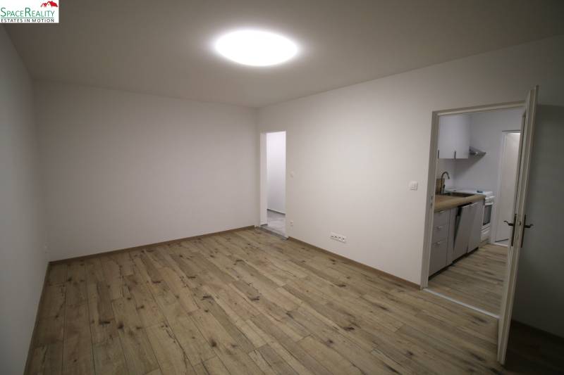 Rent Two bedroom apartment, Two bedroom apartment, Kubačova, Bratislav