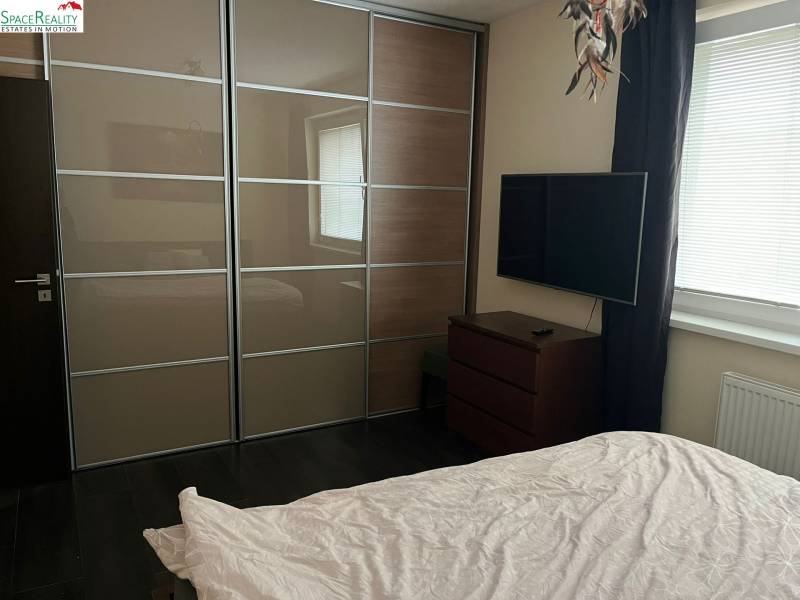 Rent One bedroom apartment, One bedroom apartment, Budatinská, Bratisl