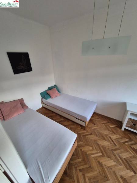 Rent Two bedroom apartment, Two bedroom apartment, Dobšinského, Bratis