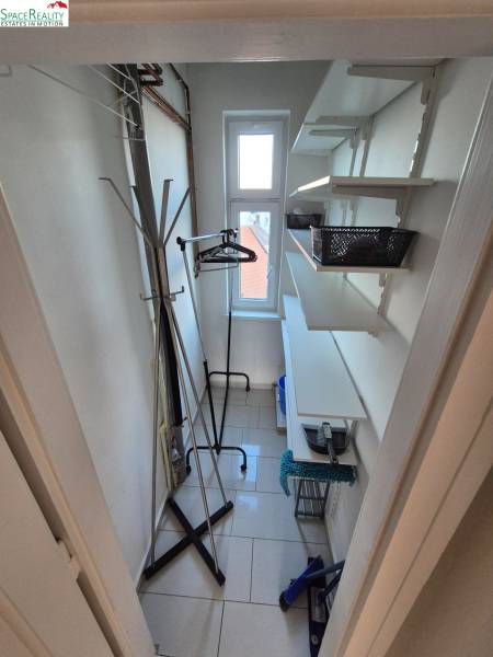 Rent Two bedroom apartment, Two bedroom apartment, Dobšinského, Bratis