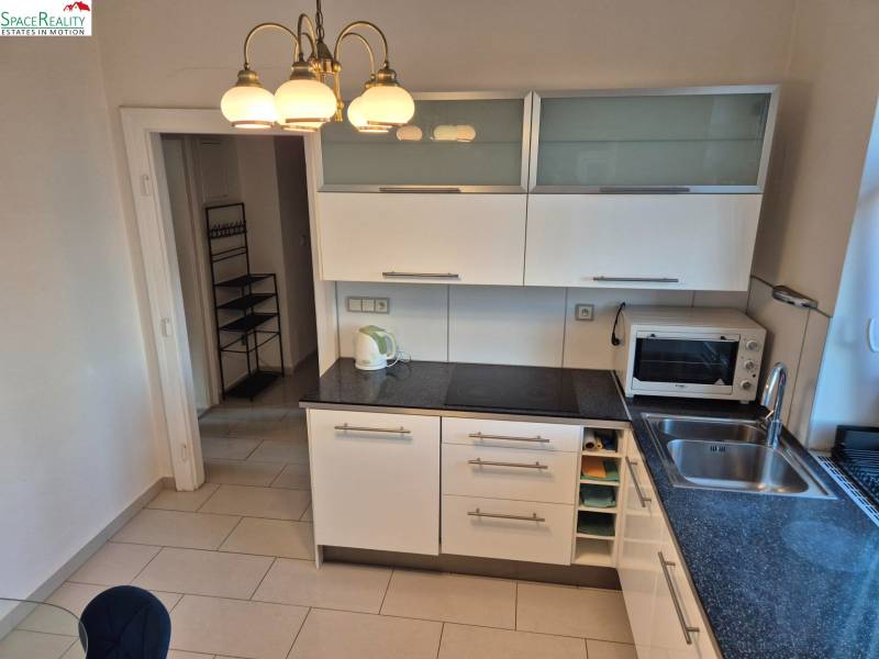 Rent Two bedroom apartment, Two bedroom apartment, Dobšinského, Bratis
