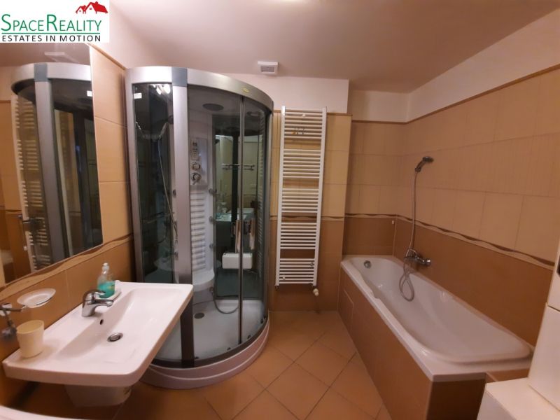 Rent Two bedroom apartment, Two bedroom apartment, Heydukova, Bratisla