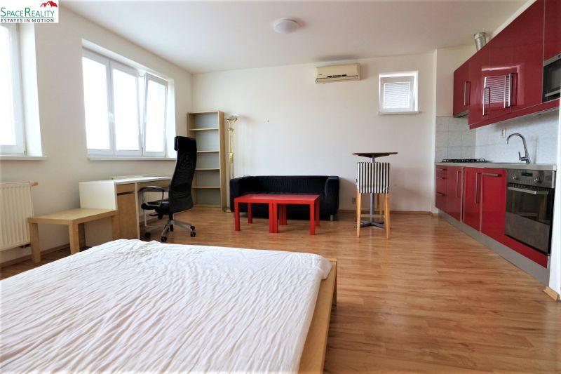 Rent Studio, Studio, Heydukova, Bratislava - Staré Mesto, Slovakia