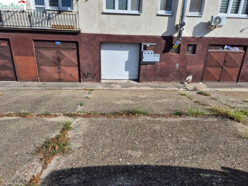 Rent Garage, Garage, Vlčie Hrdlo, Bratislava - Ružinov, Slovakia