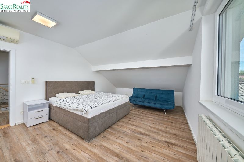Rent Family house, Family house, Brezovská, Bratislava - Nové Mesto, S