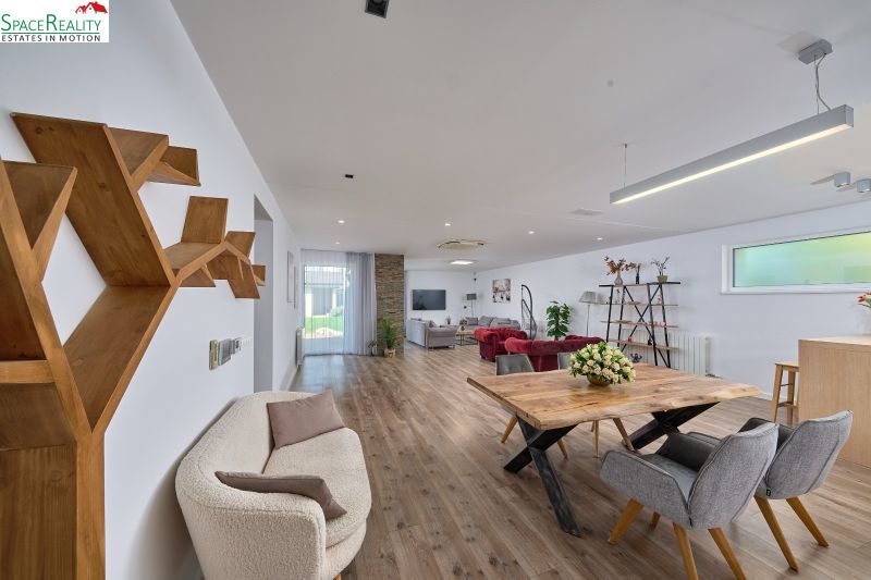 Rent Family house, Family house, Brezovská, Bratislava - Nové Mesto, S