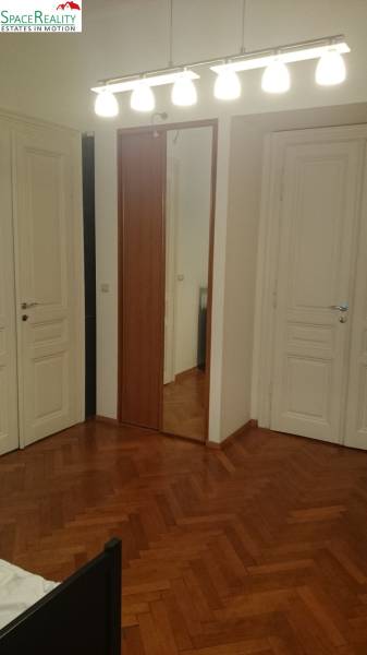 Rent Three bedroom apartment, Three bedroom apartment, Sládkovičova, B