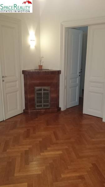 Rent Three bedroom apartment, Three bedroom apartment, Sládkovičova, B