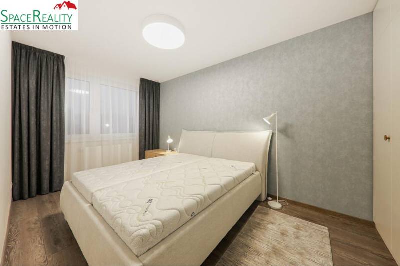 Rent Two bedroom apartment, Two bedroom apartment, Blumentálska, Brati