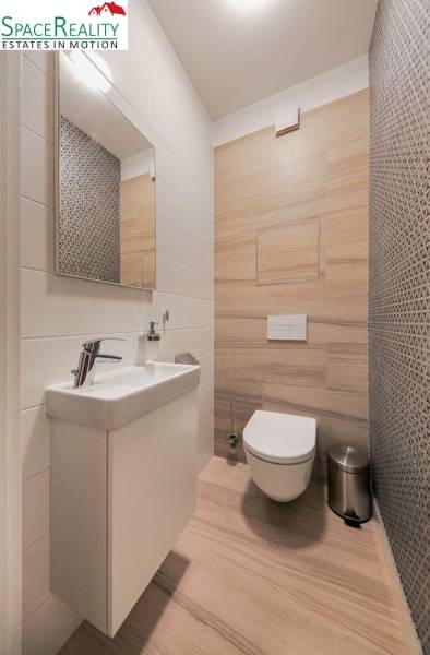 Rent Two bedroom apartment, Two bedroom apartment, Blumentálska, Brati