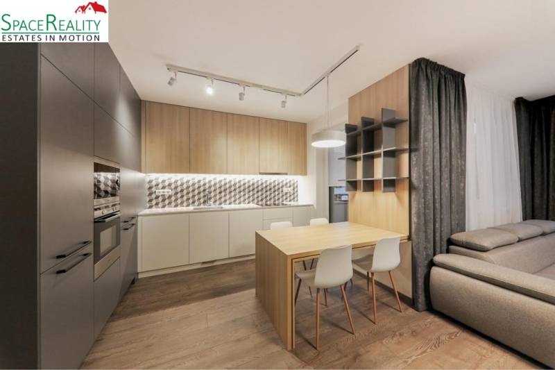 Rent Two bedroom apartment, Two bedroom apartment, Blumentálska, Brati