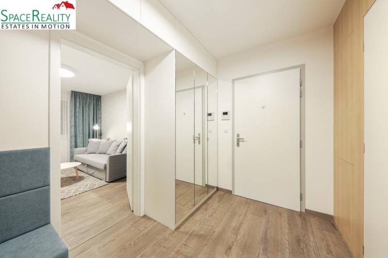 Rent Two bedroom apartment, Two bedroom apartment, Blumentálska, Brati